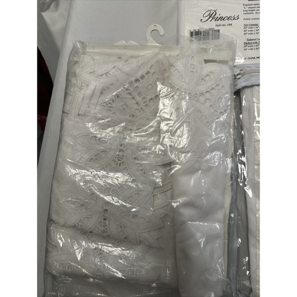 3 New White Lace 1 Tier Curtains 80” Wide 30” Long 2 Tailored Curtains 84” Long - Picture 6 of 6